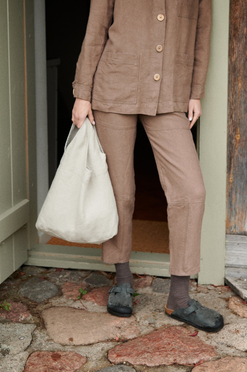 Sturdy heavy linen tote bag in natural grey