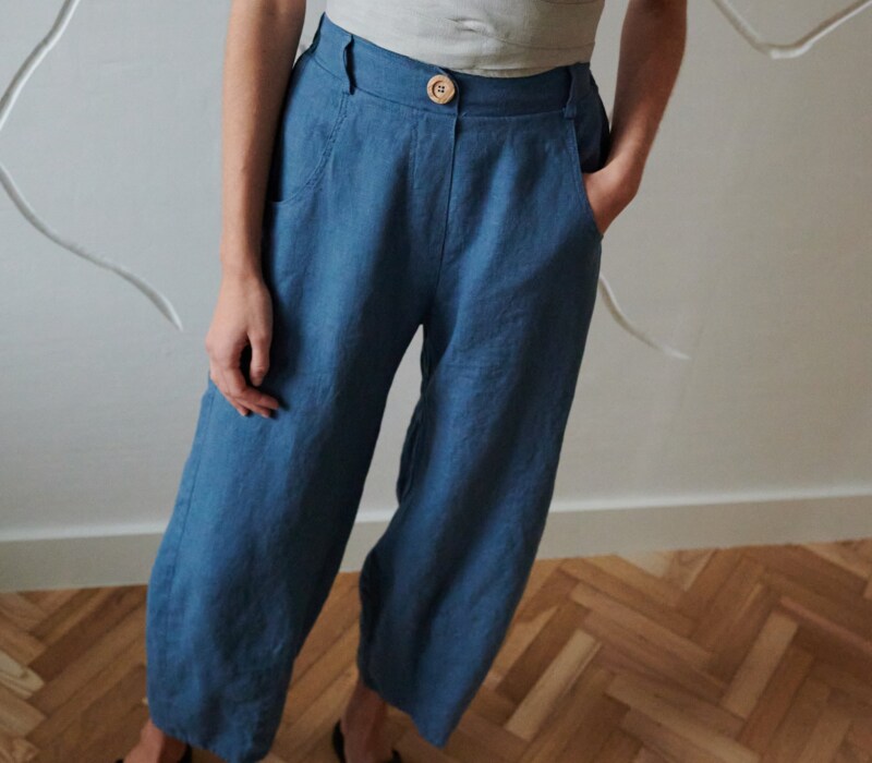 barrel leg summer trousers in stellar blue linen