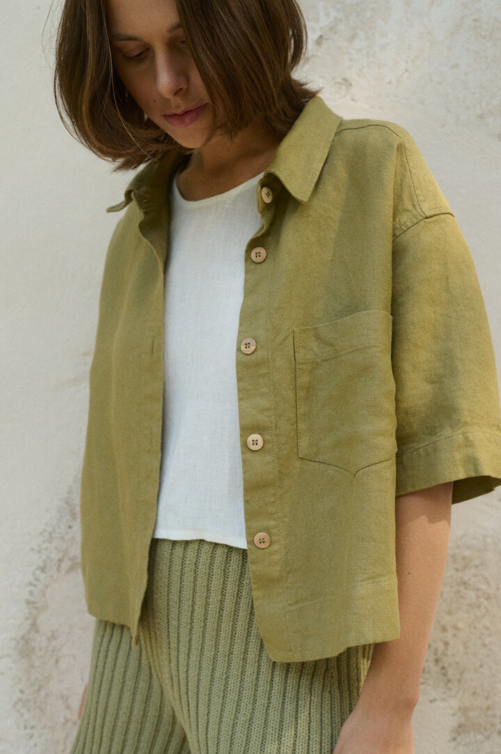 Heavy linen shirt with short sleeves, wooden buttons, and chest pocket