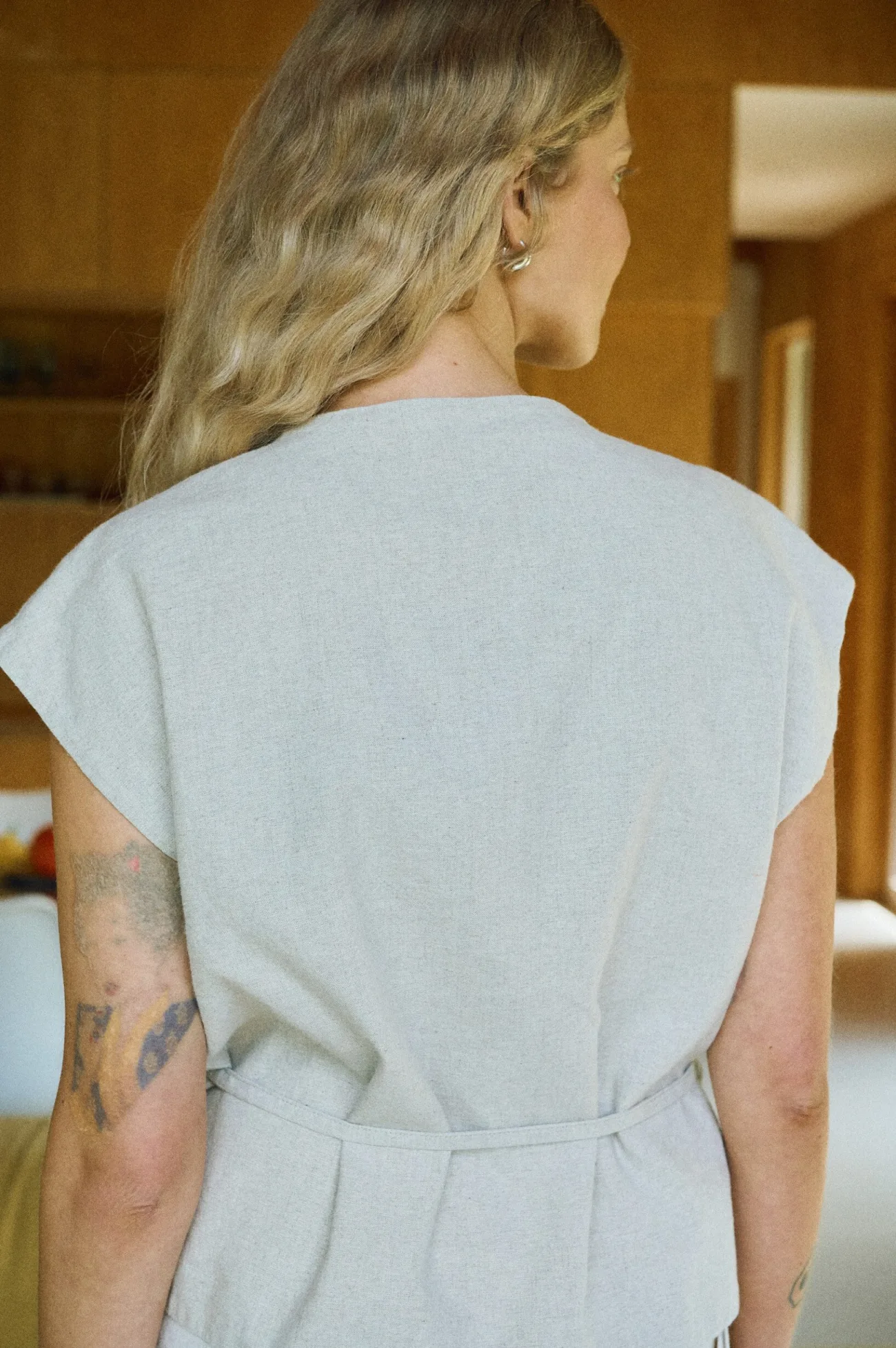 Clean, minimalist back of the Tyra vest