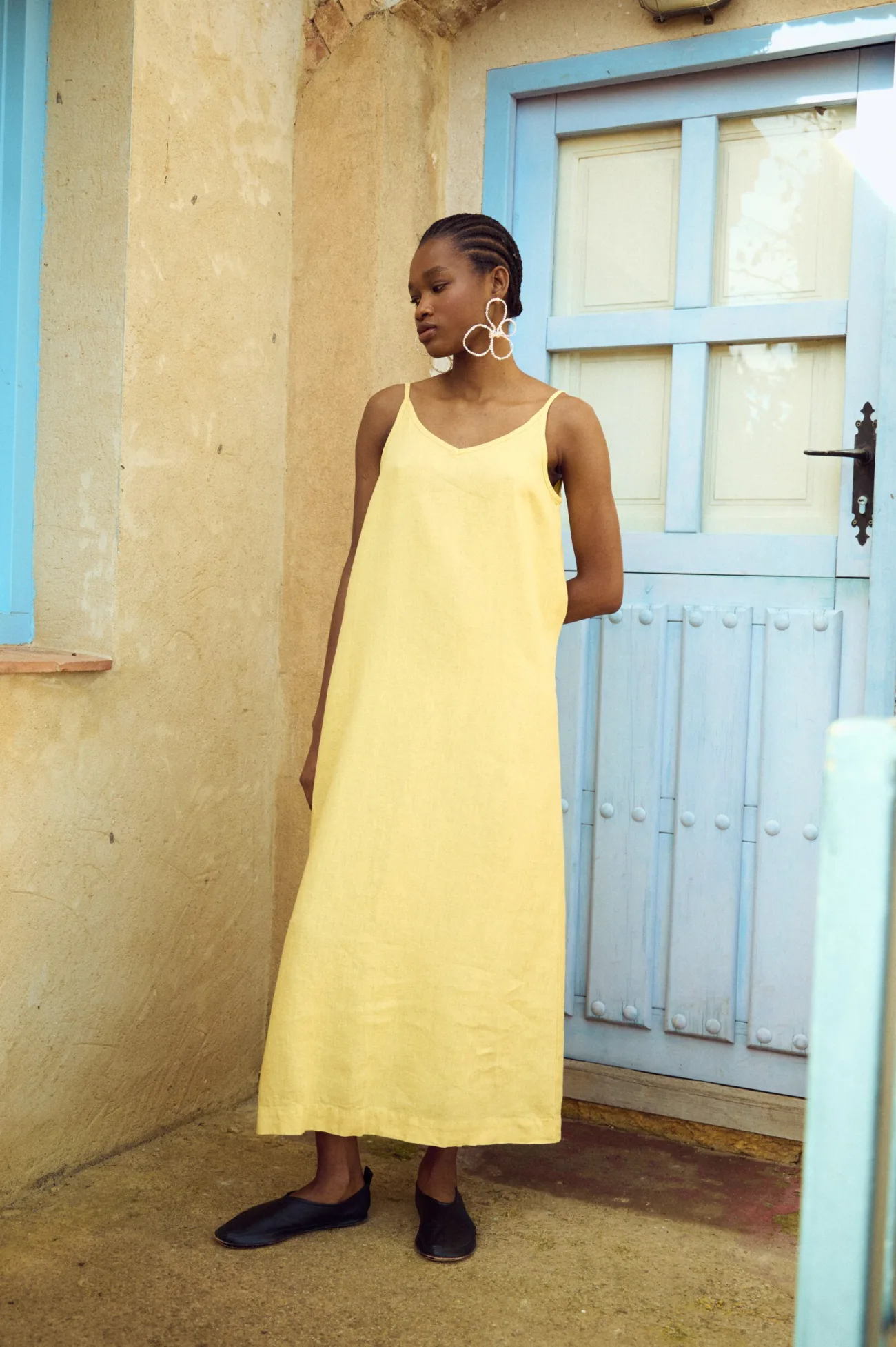 Women’s butter linen slip dress with V-neck and relaxed fit for summer