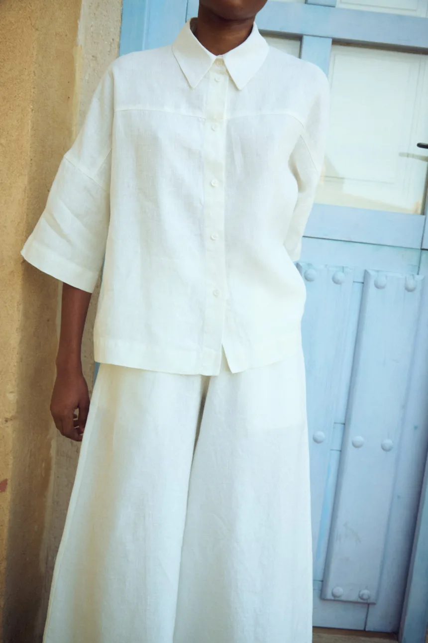 Oversized white linen shirt with linen culottes front view